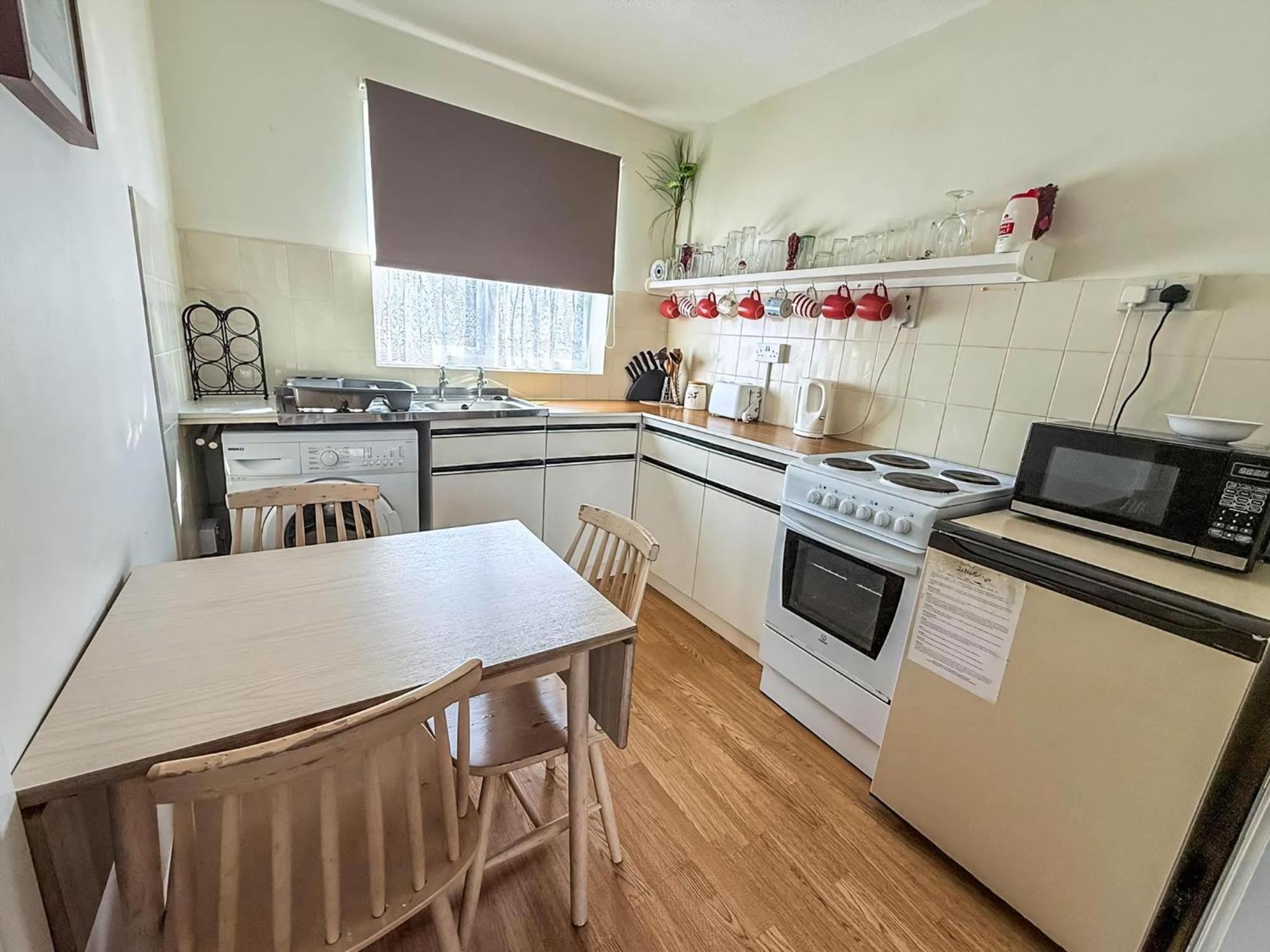 Great 3 Bedroom Chalet To Hire With In Hemsby, Great Seaside Break! Ref 18194B Zewnętrze zdjęcie
